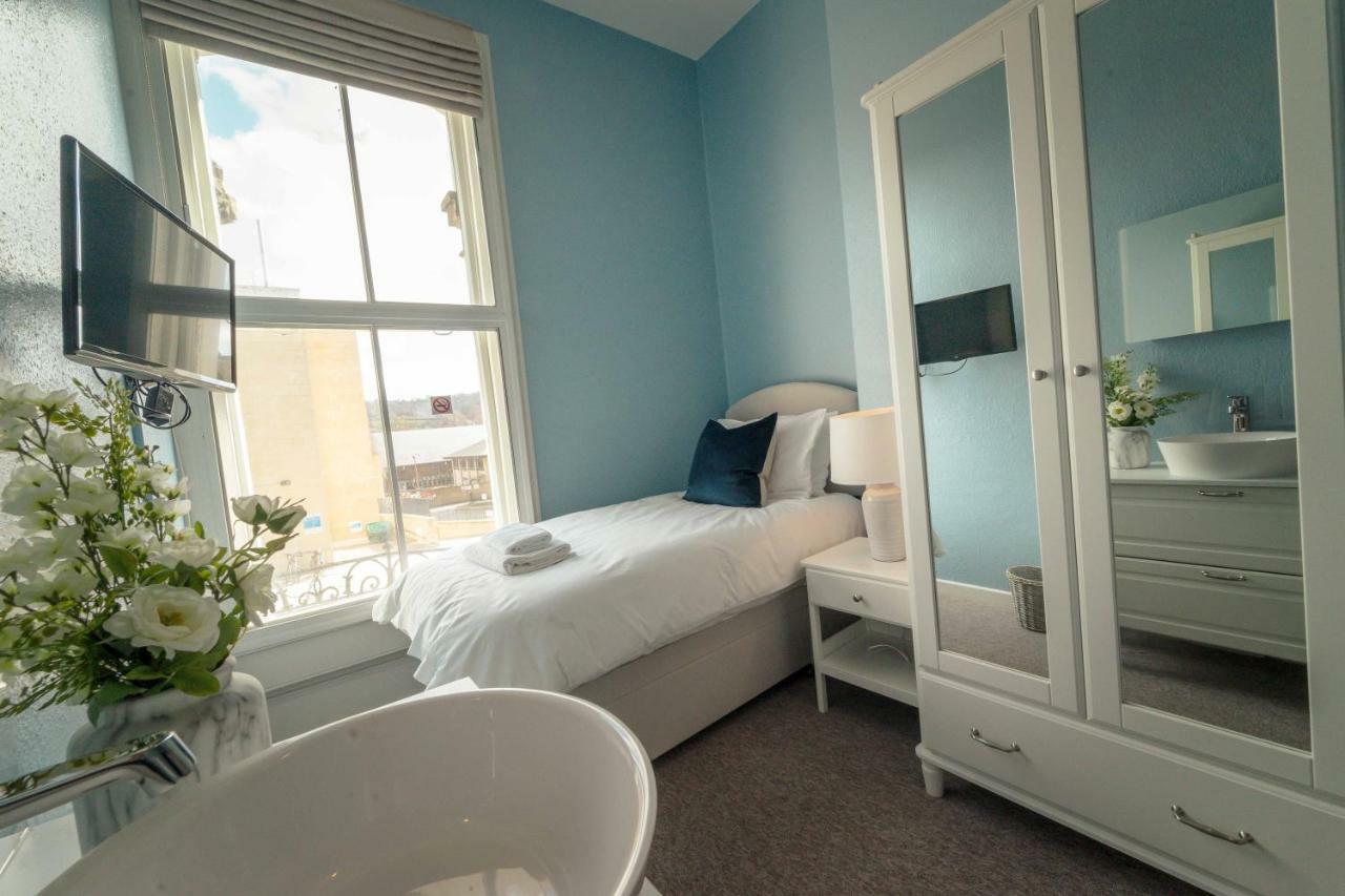 Anabelle'S Guest House Bath Exterior photo